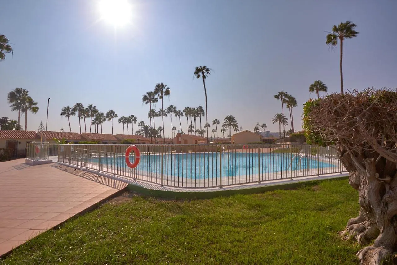Bungalow Santa Fe En Centro De Playa Del Ingles Maspalomas  İspanya